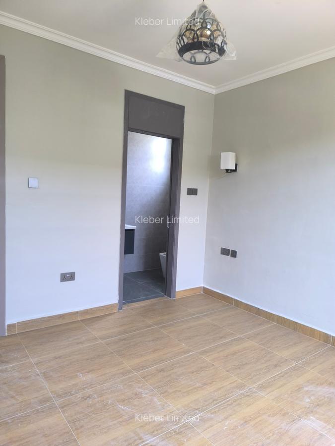 3 Bed House with En Suite in Kitengela - 10