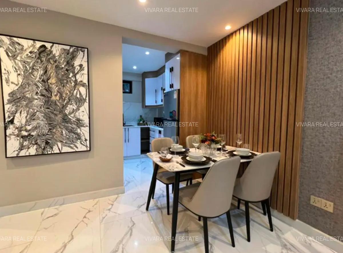 2 Bed Apartment with En Suite at Wood Aveneu - 1