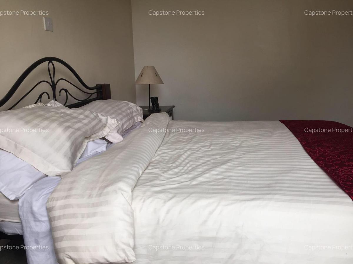 Furnished 2 Bed Apartment with En Suite in Rosslyn - 12