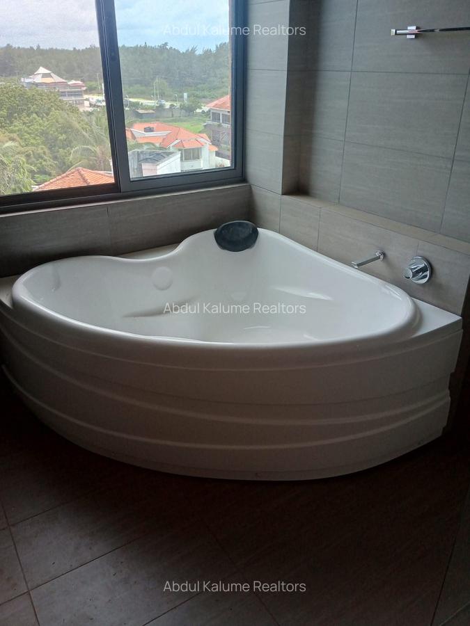 Serviced 3 Bed Apartment with En Suite at Shanzu - 2