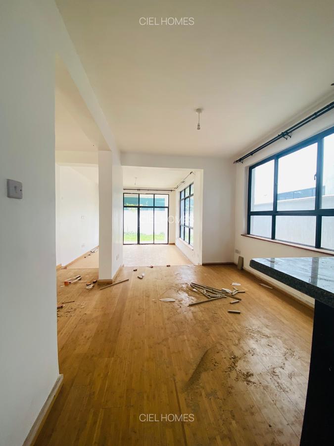 4 Bed Villa with En Suite in Lavington - 5