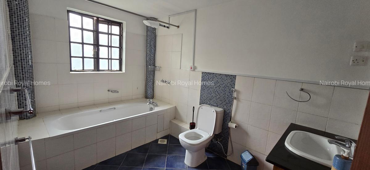 2 Bed Apartment with Swimming Pool at Valley Arcade - 8