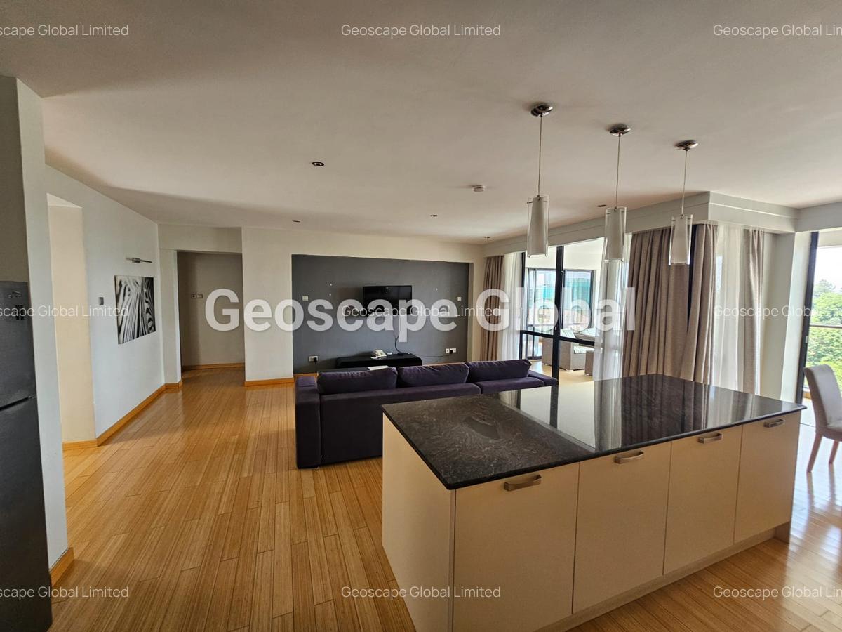 Furnished 2 Bed Apartment with En Suite in Spring Valley - 2