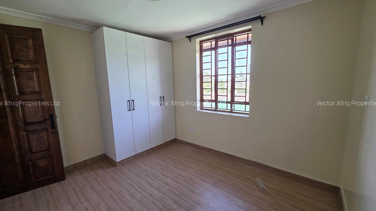 5 Bed Townhouse with En Suite in Ongata Rongai - 20