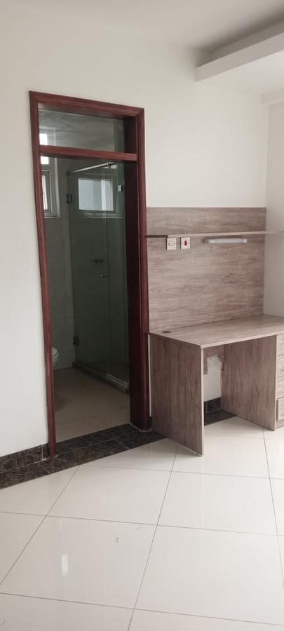 3 Bed Apartment with En Suite at Naivasha Road - 3