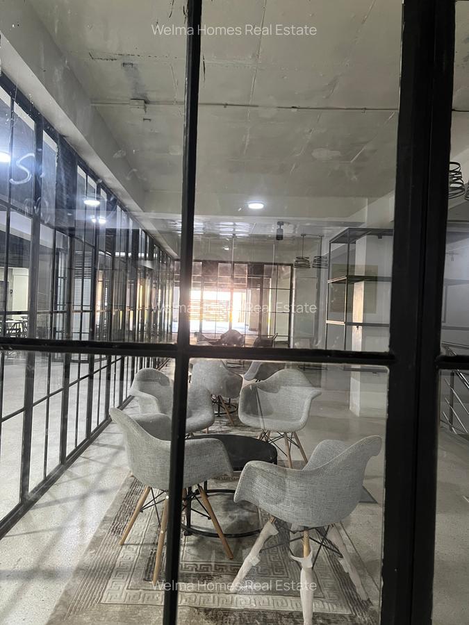 3 Bed Apartment with En Suite in Kilimani - 20