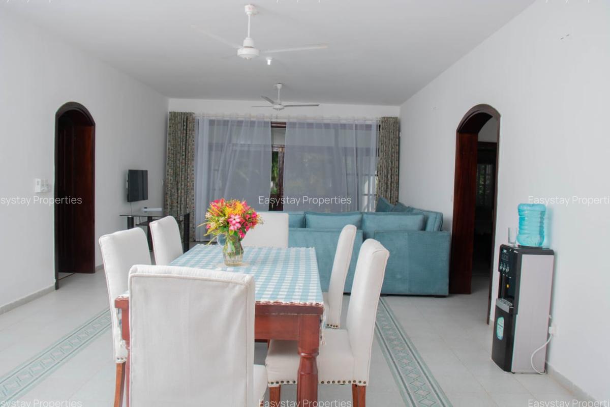 3 Bed House with En Suite in Malindi - 15