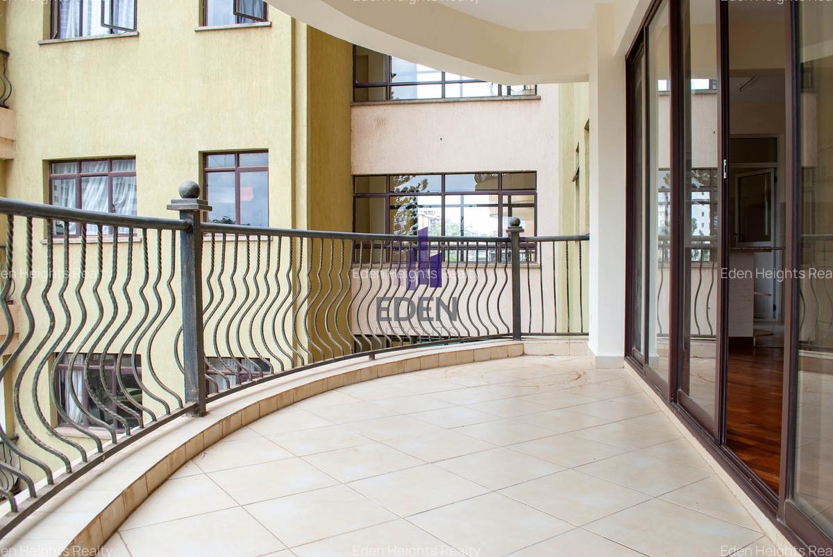 2 Bed Apartment with En Suite at Dennis Pritt - 4