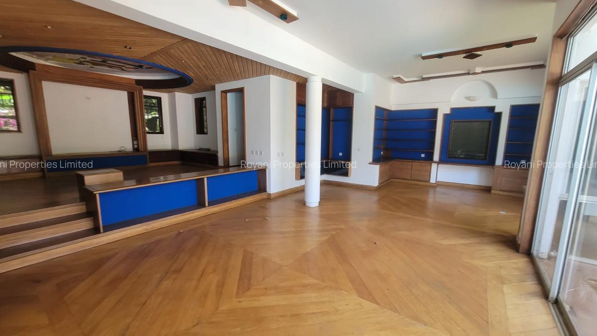 6 Bed House with En Suite in Kitisuru - 1