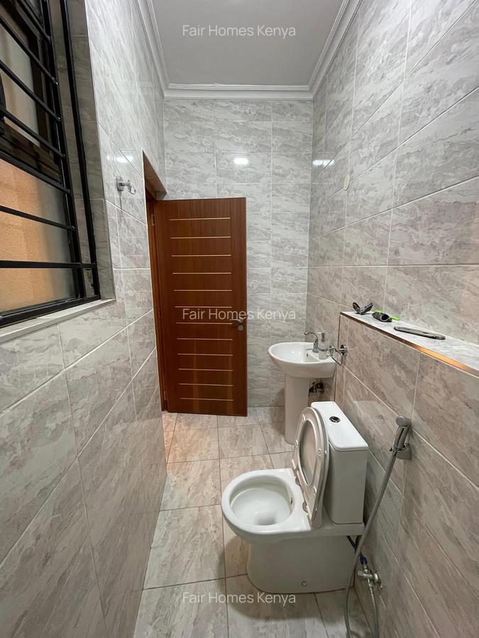 3 Bed Apartment with En Suite at Othaya Road - 6
