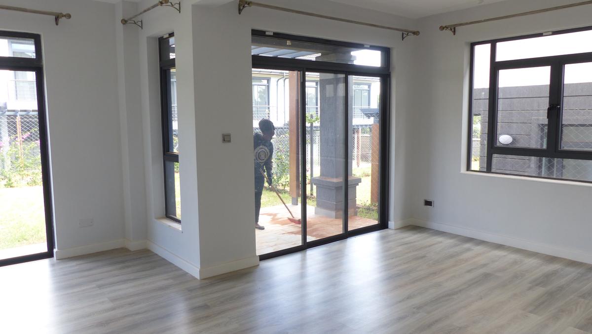 4 Bed Townhouse with En Suite in Kiambu Road - 13