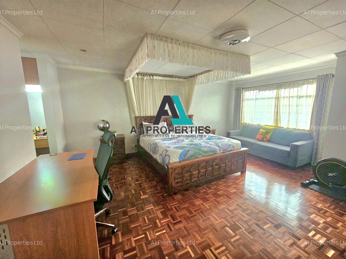 4 Bed Townhouse with En Suite in Lavington - 8