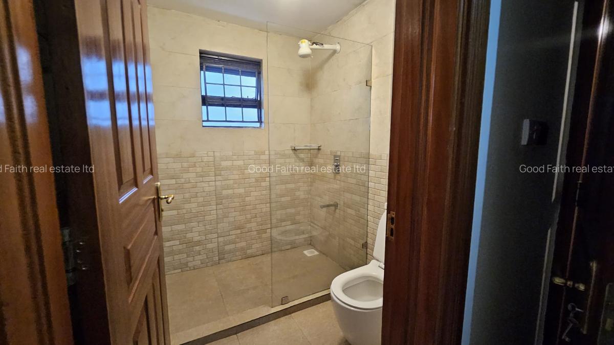 3 Bed House with En Suite in Runda - 17