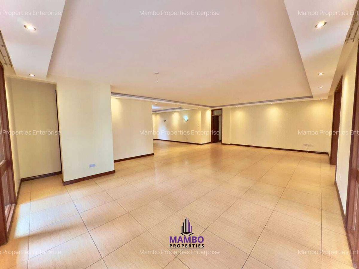 4 Bed Apartment with En Suite at Riverside Drive - 7