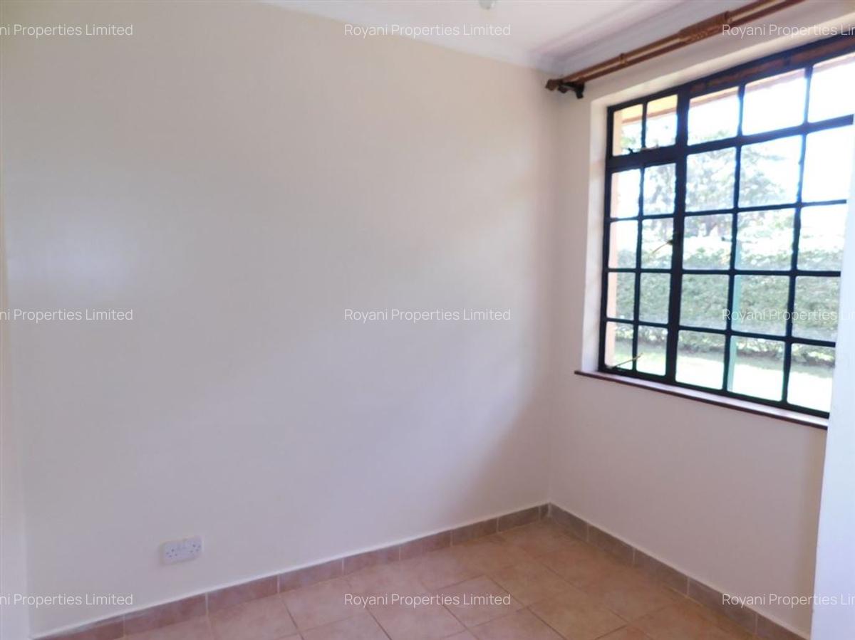 4 Bed House with En Suite at Fourways Junction Estate - 12