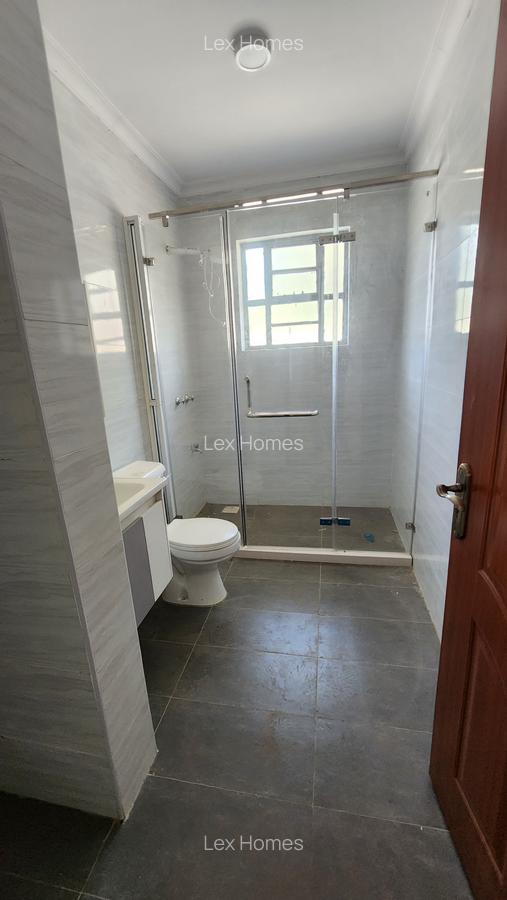 3 Bed House with En Suite at Rimpa - 14