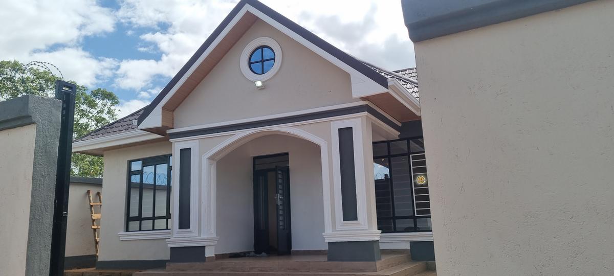 3 Bed House with En Suite at Mugutha - 1