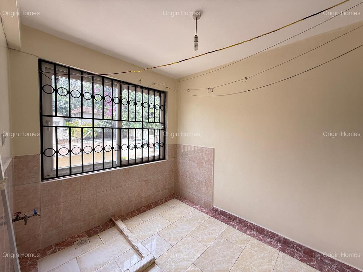 3 Bed Apartment with En Suite at Westlands - 7