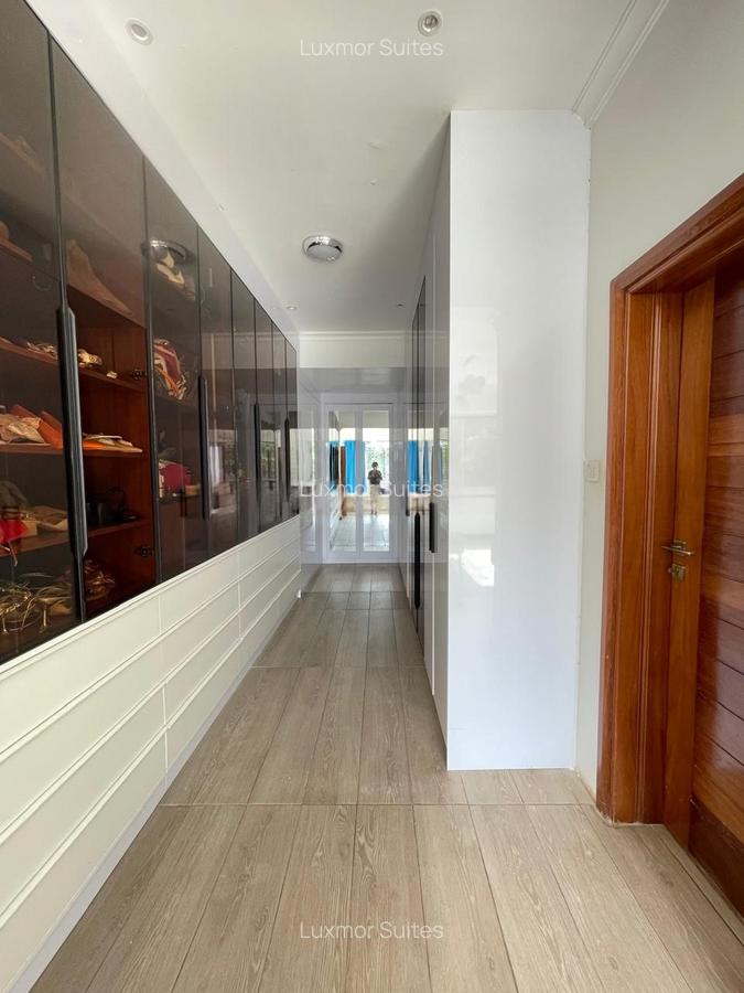 6 Bed Villa with En Suite at Karen Windy Ridge Area - 16