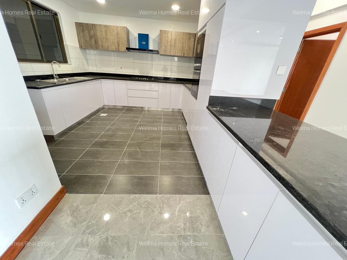 4 Bed Apartment with En Suite in Kileleshwa - 5