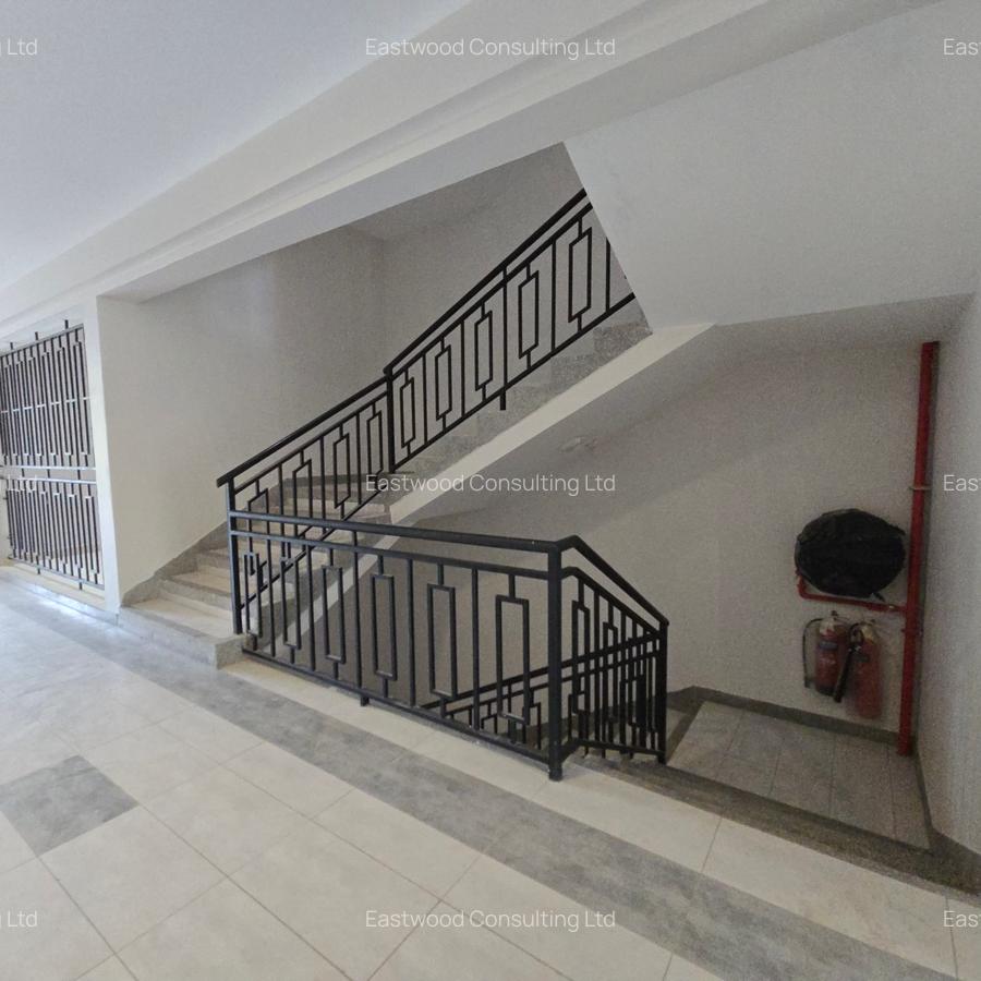 3 Bed Apartment with En Suite at The Crescent - 15