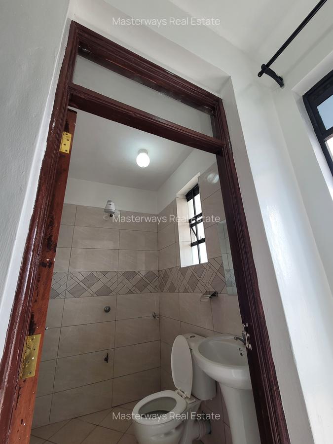 Serviced 1 Bed Apartment with Parking at 87 Stage - 5