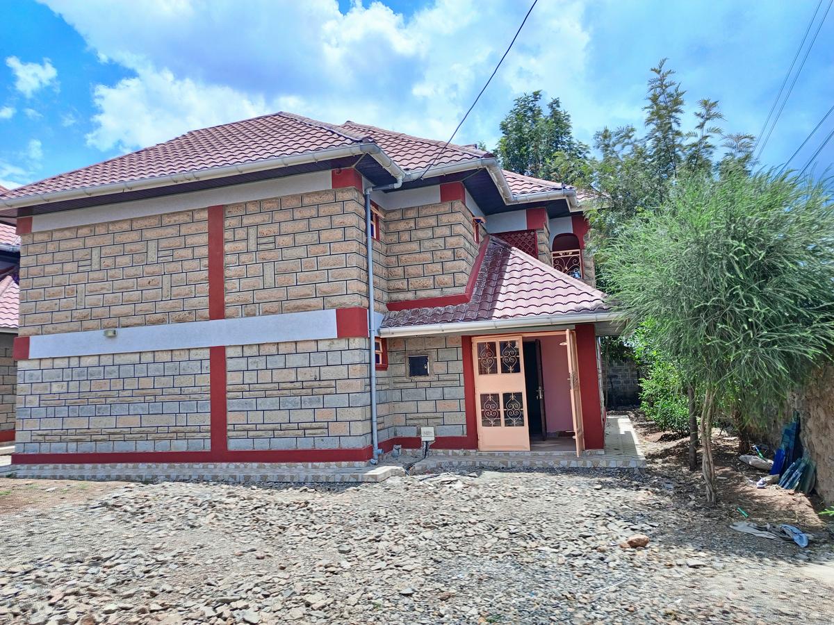 4 Bed House with En Suite in Kitengela - 2