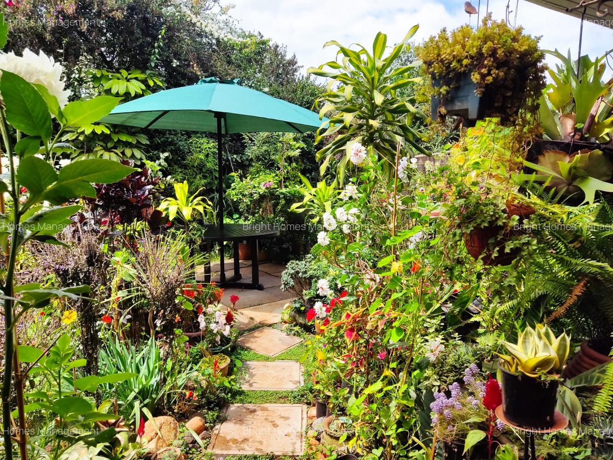 4 Bed Townhouse with En Suite in Lavington - 3