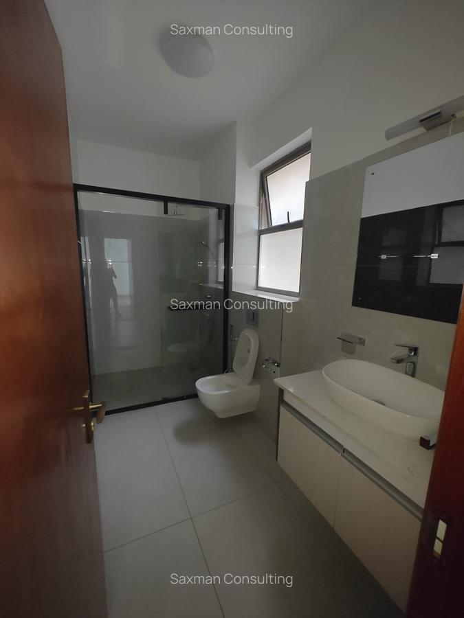 3 Bed Apartment with En Suite in General Mathenge - 6