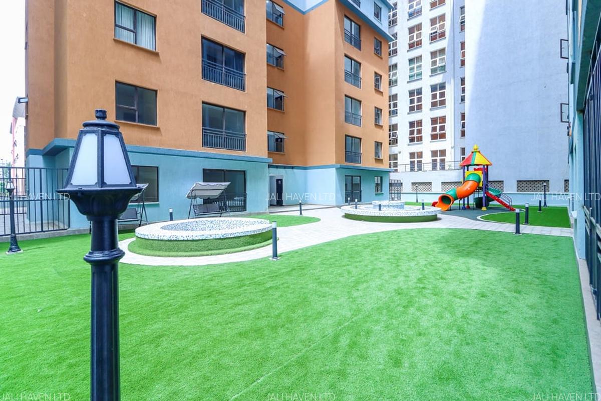 2 Bed Apartment with Swimming Pool in Kilimani - 9