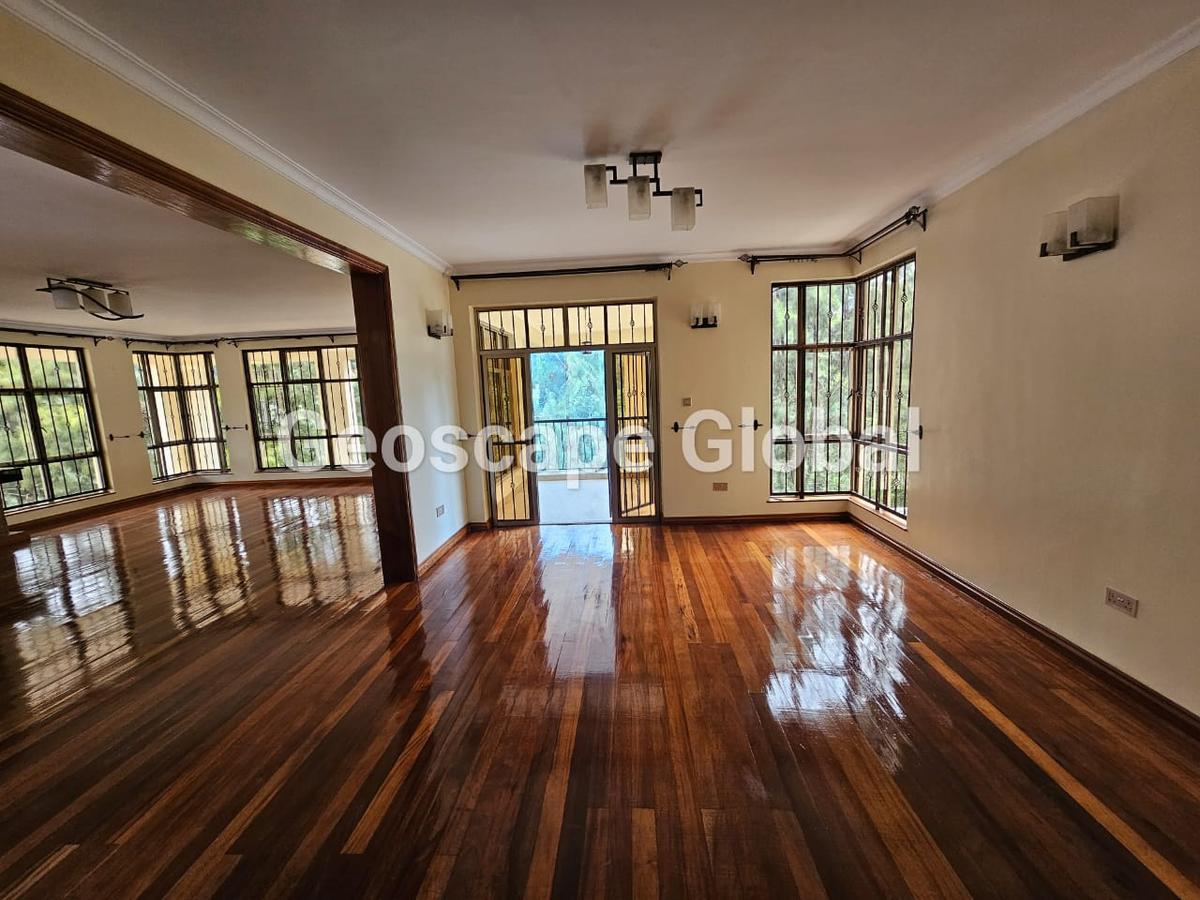 5 Bed House with En Suite in Kitisuru - 14