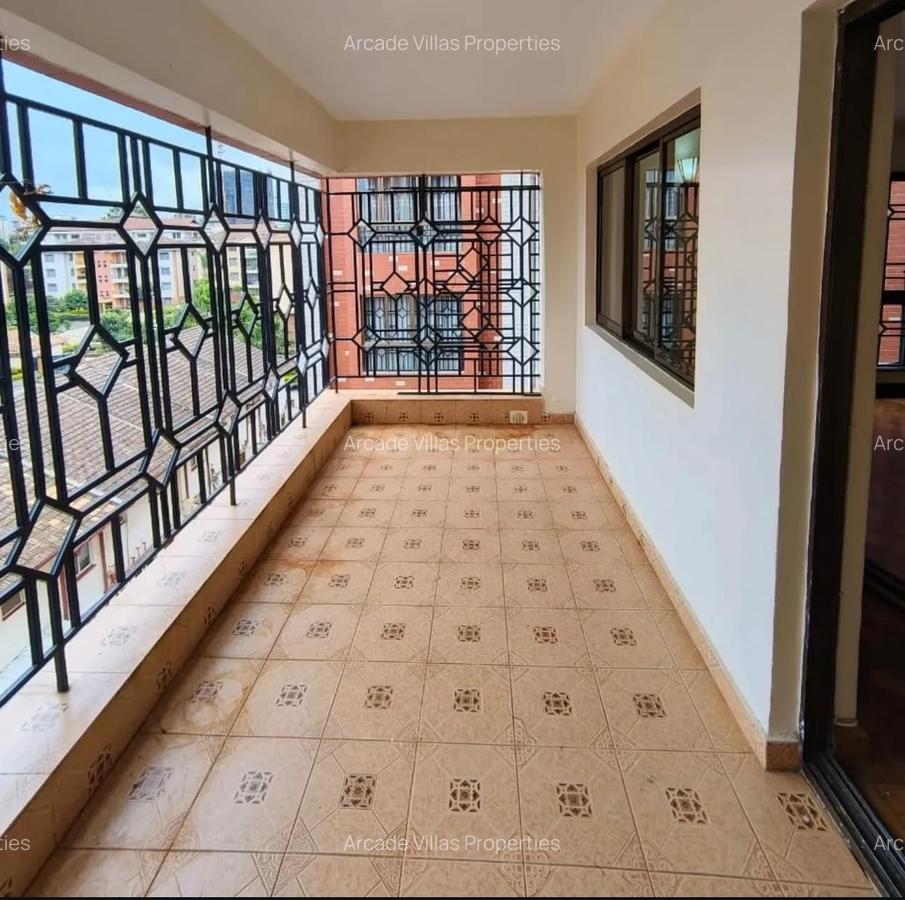 3 Bed Apartment with En Suite in Kileleshwa - 4