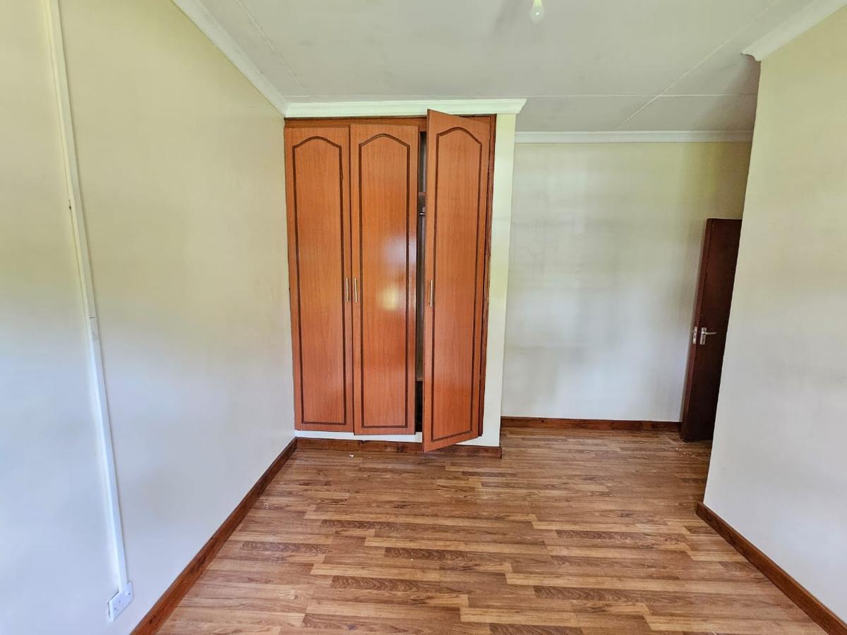 5 Bed House with En Suite in Kyuna - 19