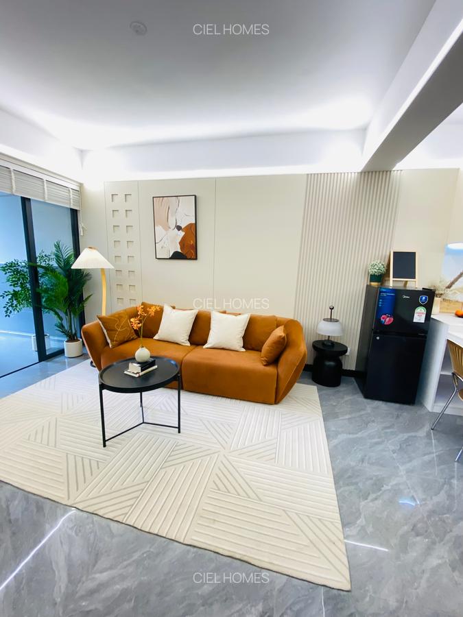 2 Bed Apartment with Swimming Pool at Wood Avenue - 6