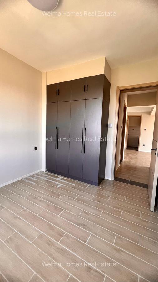 2 Bed Apartment with En Suite in Lavington - 10
