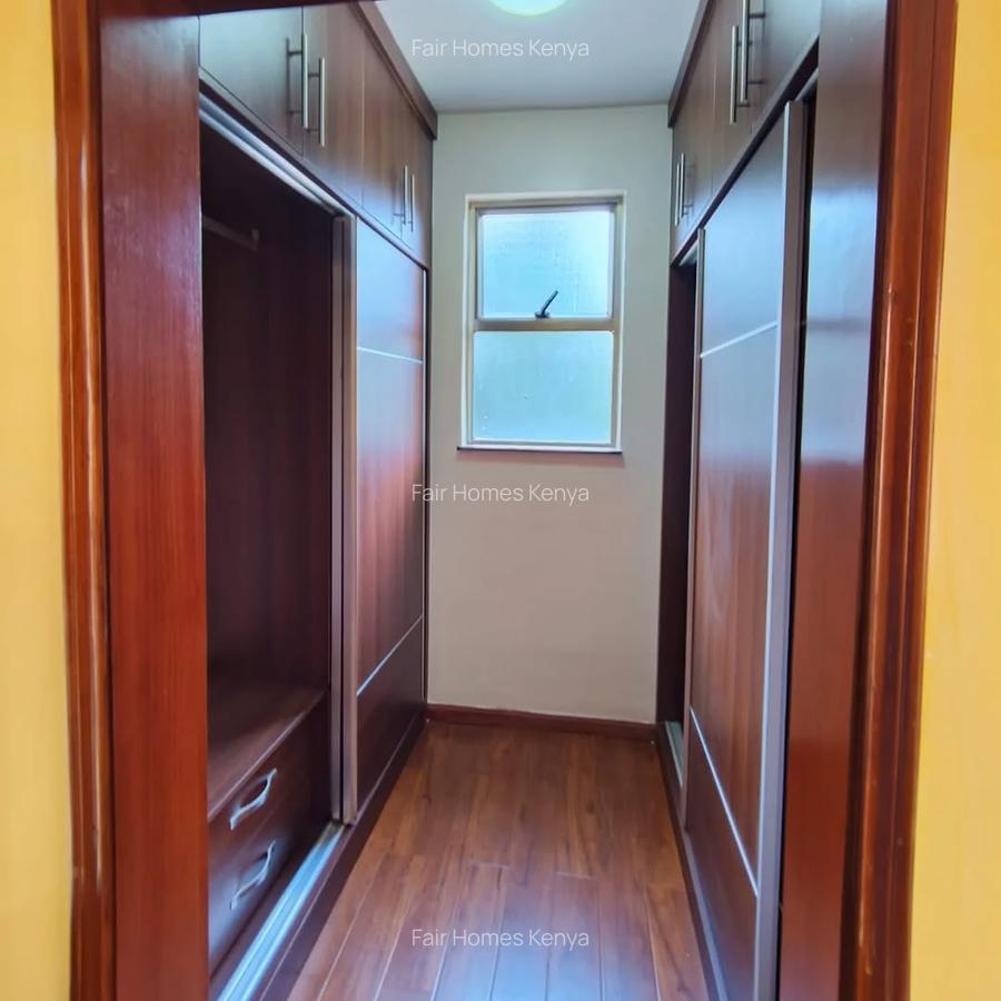 5 Bed Townhouse with En Suite at Chalbi Drive - 10