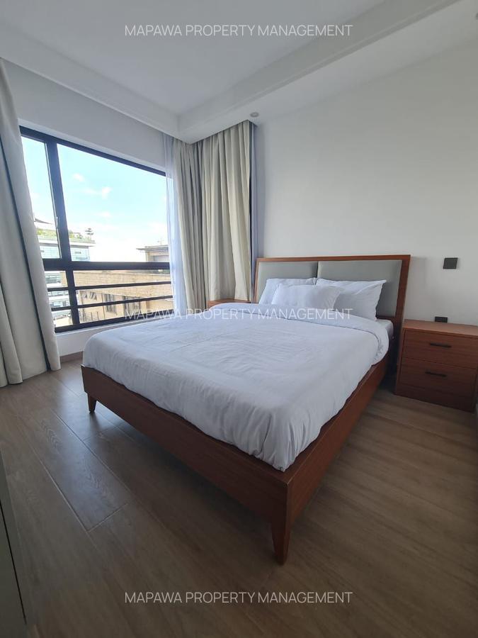 Serviced 3 Bed Apartment with En Suite in Riverside - 12