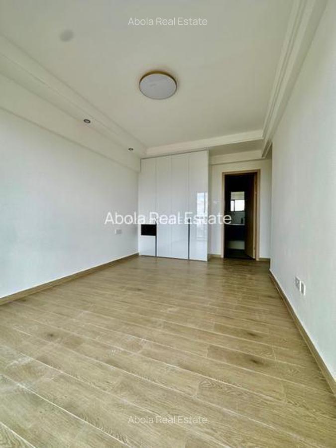 3 Bed Apartment with En Suite in Westlands Area - 4