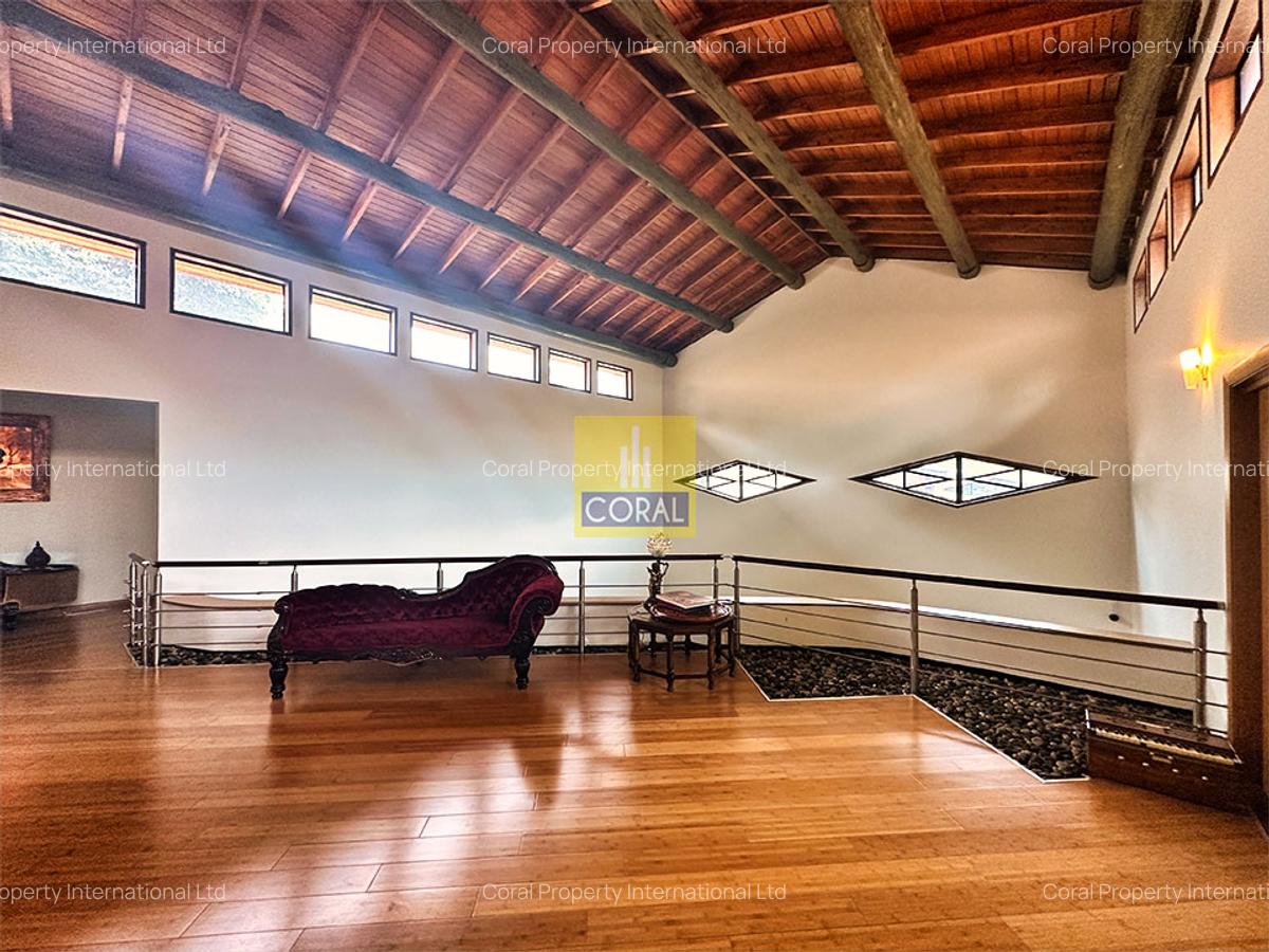 5 Bed Villa in Kyuna - 8