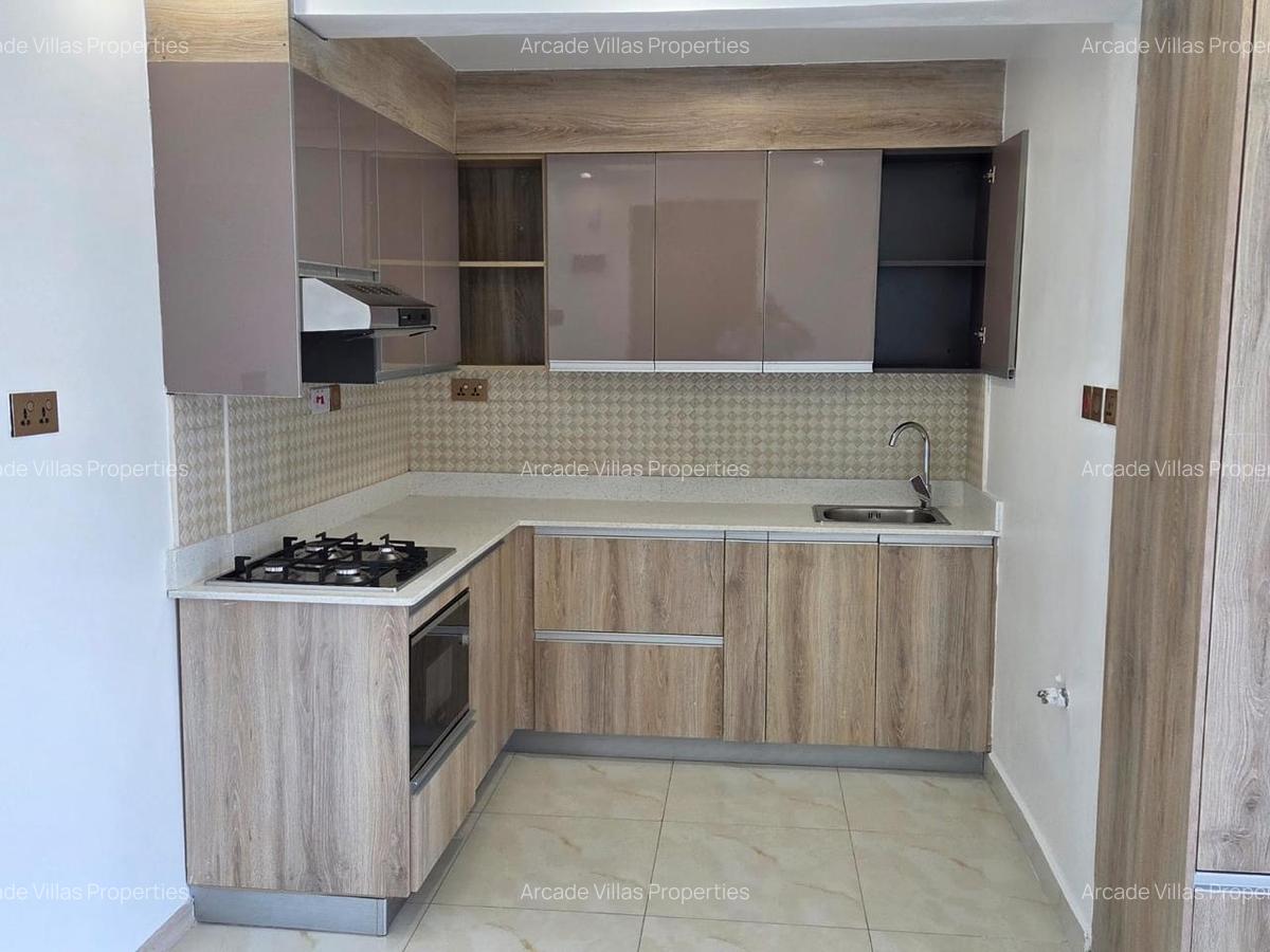 Studio Apartment with En Suite in Westlands Area - 2
