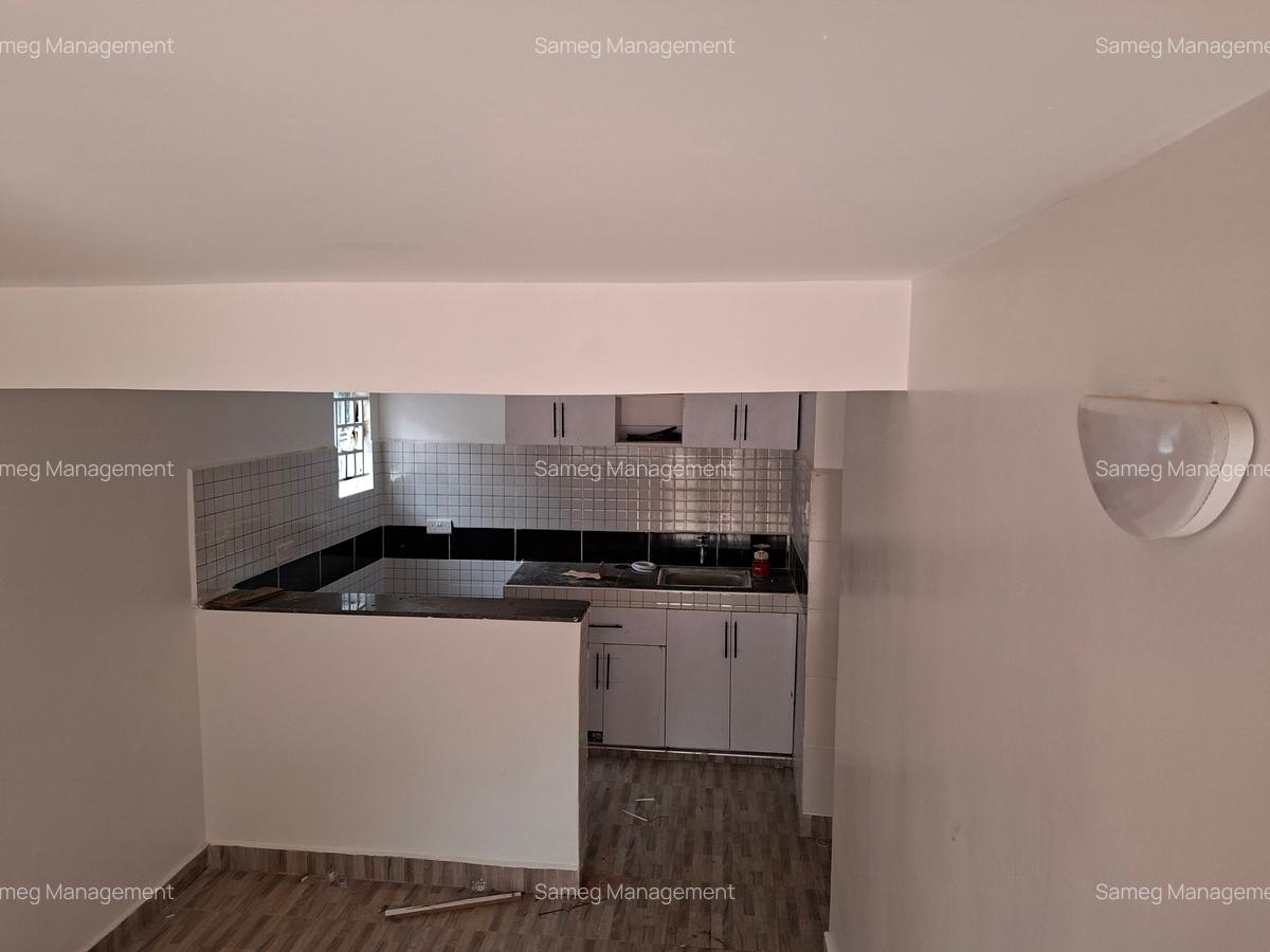 1 Bed House with Garden at Exciting - 3