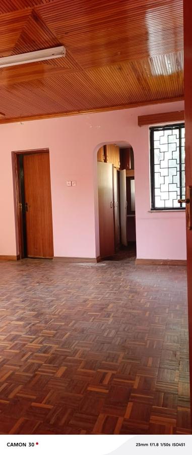4 Bed Villa in Lavington - 4