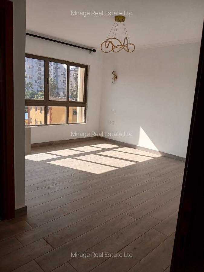 3 Bed Apartment with En Suite in Kilimani - 3