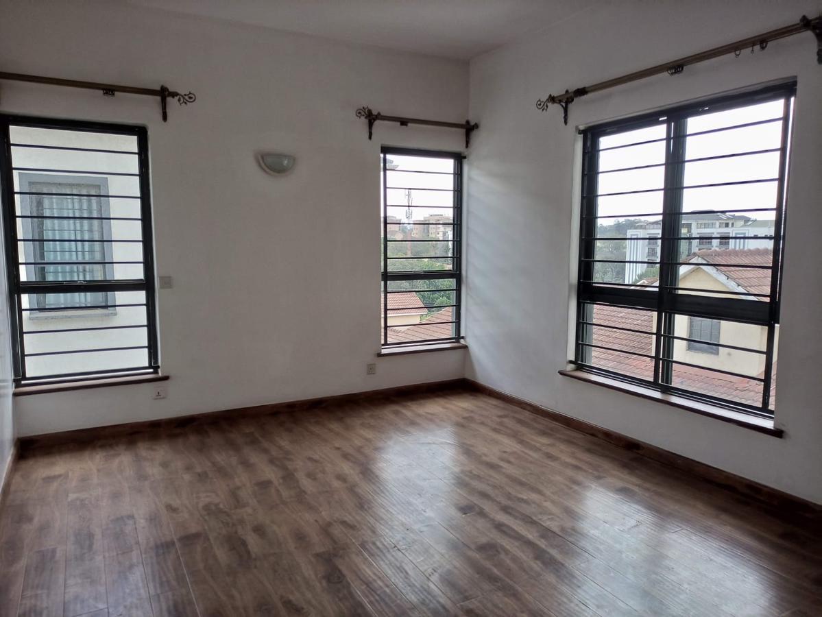 3 Bed Apartment with En Suite in Rhapta Road - 11