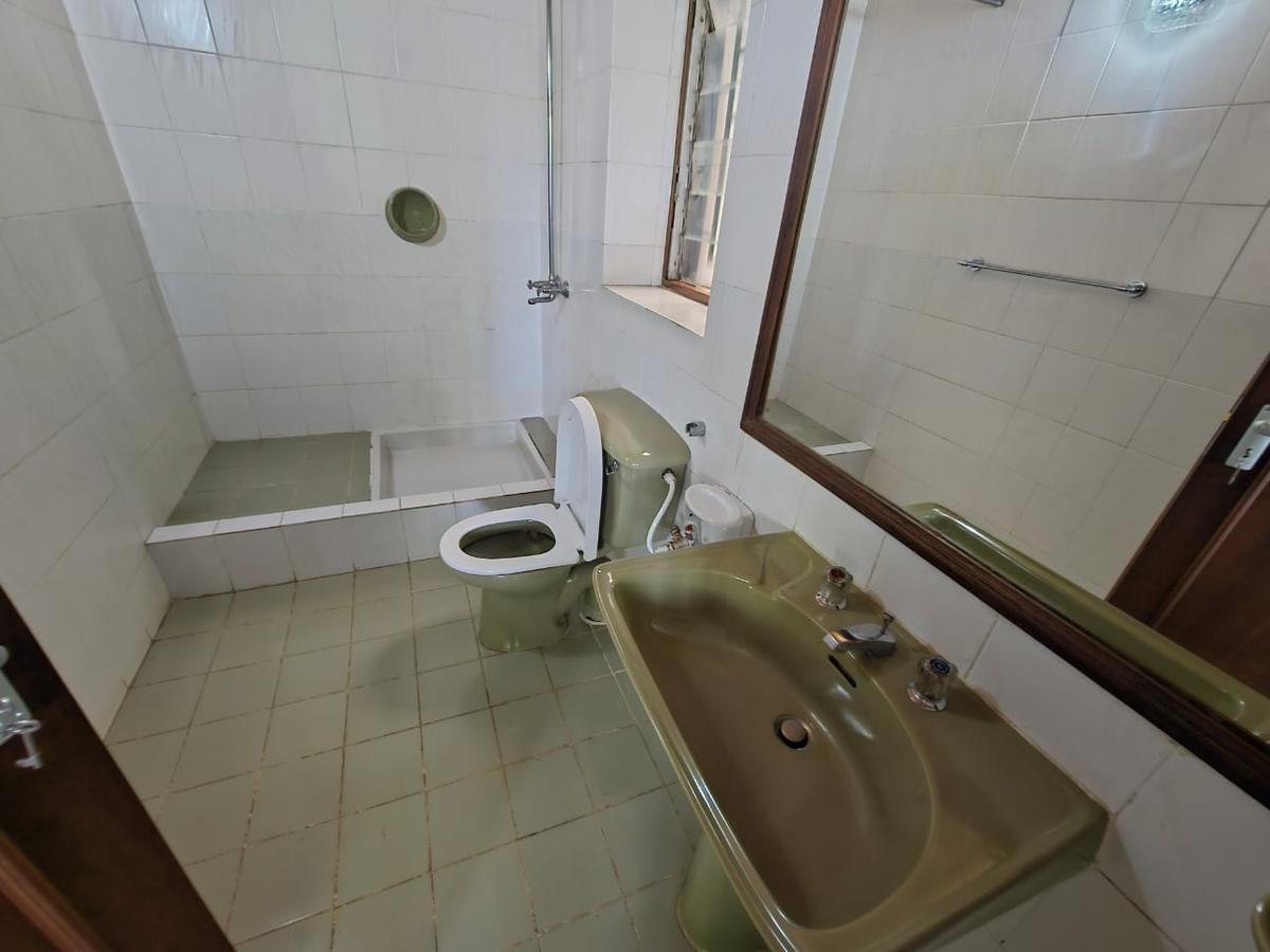 4 Bed House with En Suite at Old Muthaiga - 19