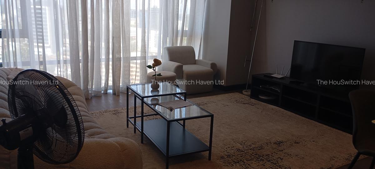 Serviced 2 Bed Apartment with En Suite at Lantana Road - 1