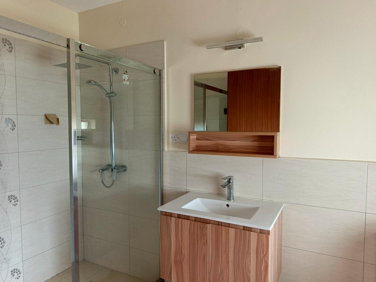 4 Bed Townhouse with En Suite in Kitisuru - 11