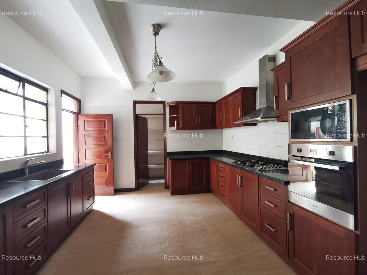 4 Bed Townhouse with En Suite at Shanzu - 4