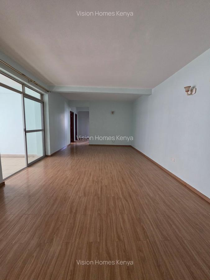 3 Bed Apartment with En Suite in Lavington - 7