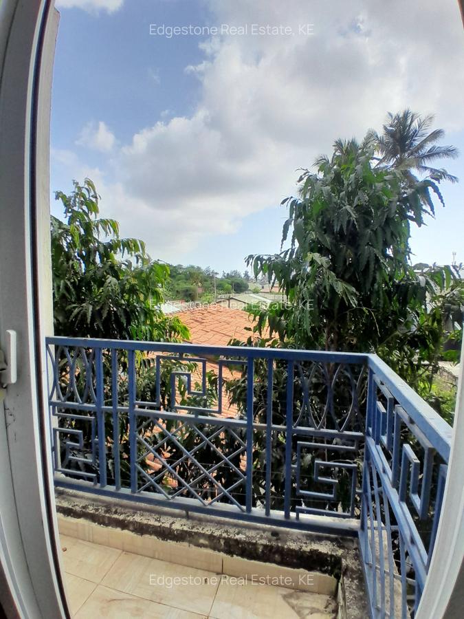 2 Bed Apartment with Swimming Pool in Kisauni - 6